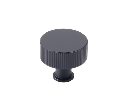 THEO LINEAR Collection Knob